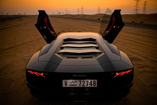 Top used and luxury car showrooms in Dubai including VIP Motors, Al-Futtaim Automall, AW Rostamani, Auto Centra, and more, showcasing a variety of pre-owned and luxury cars